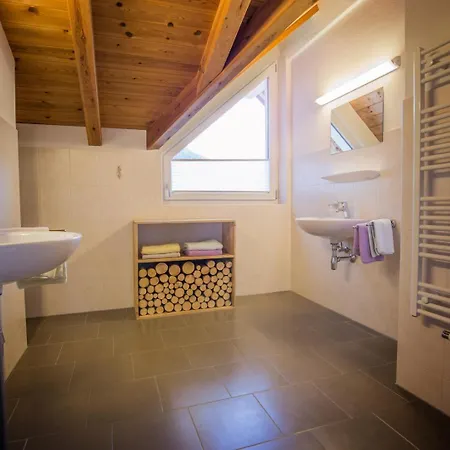 Luxalpine Haus Alpenkoenigin Mit Naturpanorama Gefuellt Mit Heilsamer Zirbenluft *