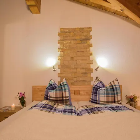 Ferienlodge Alpenkoenigin - Stubaital * Нойштифт-им-Штубайталь