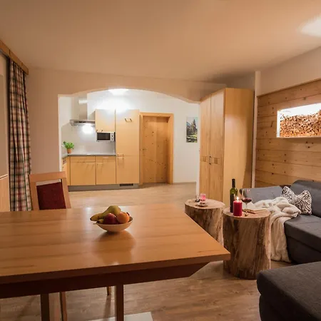 Apartment Luxalpine Haus Alpenkoenigin Mit Naturpanorama Gefuellt Mit Heilsamer Zirbenluft