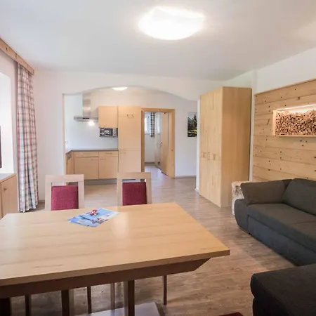 Luxalpine Haus Alpenkoenigin Mit Naturpanorama Gefuellt Mit Heilsamer Zirbenluft *